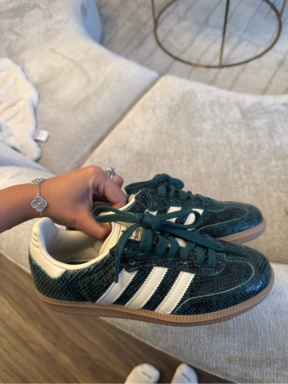Woman Green Snake-Print Sneakers with White Stripes